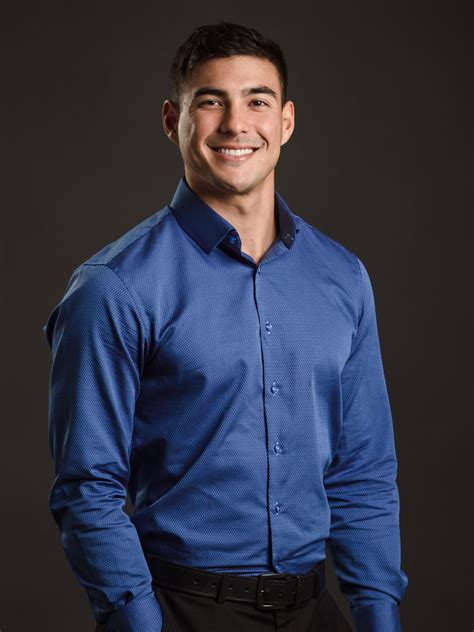 Dr. tyler bigenho - Meet Dr. Tyler Bigenho, a licensed chiropractor based in Newport Beach, California, and proud Huntington Beach native. Holding a BSc in Neuroscience from UC Riverside, Dr. Bigenho graduated Summa Cum Laude from the Southern California University of Health Sciences, achieving his Doctor of Chiropractic degree. 1. …